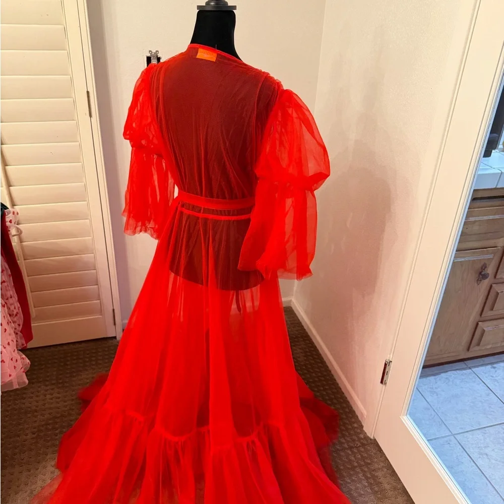 TIMELESS TEMPTRESS TULLE ROBE DRESS - Picture 4 of 16